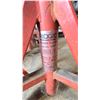 Image 4 : GROUP OF 7 RIDGID PIPE WORK STANDS