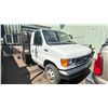 Image 4 : 2003 FORD E-450 SUPERDUTY CUTAWAY VAN PU WHITE VIN 1FDXE45F43HB82162