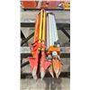 Image 2 : 2 SURVEYORS TRI-POD STANDS