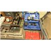 Image 3 : METAL MOBILE WORK CART WITH ASSORTED PRECISION MACHINIST ITEMS-GAUGES, CALIPERS, MAGNETIC