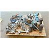 Image 3 : PALLET OF ASSORTED MACHINE PARTS (MOSTLY LATHE PARTS)