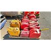 Image 2 : PALLET OF ASSORTED SIZE JERRY CANS & 3 OIL PANS