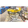 Image 3 : DEWALT 706 12" DOUBLE BEVEL COMPOUND MITER SAW