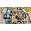 Image 5 : PALLET OF ASSORTED FITTINGS, BOLTS, CHAIN & ASSORTED WELDING ACCESSORIES