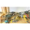 Image 2 : SHELF LOT OF ASSORTED POWER TOOLS