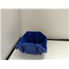 Image 1 : BAC EMPILABLE 9.5"x6.5"x5.25 BLEU