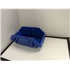 Image 1 : BAC EMPILABLE 12.5"x6.5"x5.5 BLEU