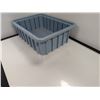 Image 1 : BAC EMPILABLE 11"x18.5"x3.5" BLEU PALE