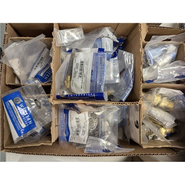 LOT: +/- 65 NIPPLE ASST