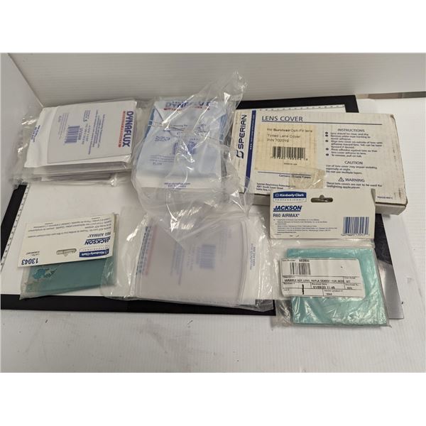 LOT: 70 LENS / LENSE COVERS ASST
