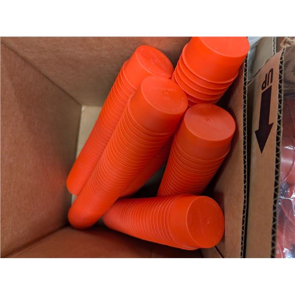 LOT: +/-400 TAPERED CAPS ASST