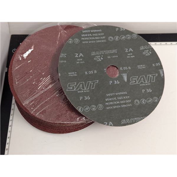 LOT: 22 SAITDISC 7"x7/8" 36GR ALUM OXIDE
