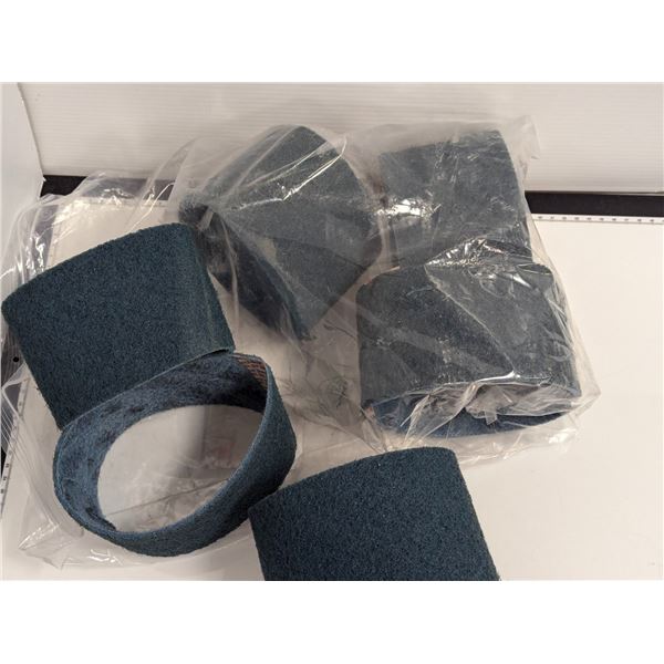 LOT: 6 BANDES SCOTCHBRITE