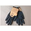 Image 1 : LOT: 13 PAIRES DE GANTS DE TRAVAIL NORTHFLEX COLD GRIP SM