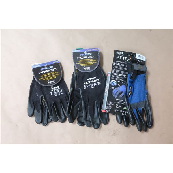 LOT: 11 PAIRES DE GANTS DE TRAVAIL ASST