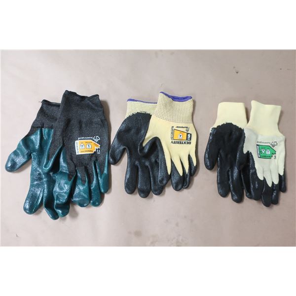 LOT: 31 PAIRES DE GANTS DE TRAVAIL DEXTERITY