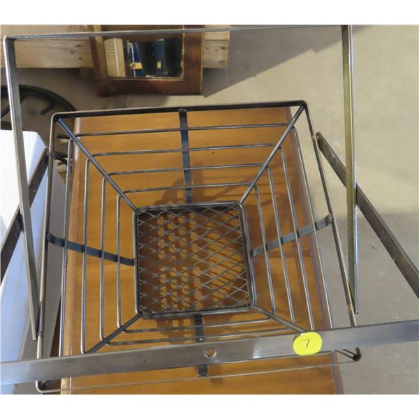 Metal basket with collapsible handles ("12 square)