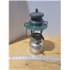 Image 2 : vintage Coleman lantern (no shade)