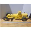 Image 1 : Tonka grader