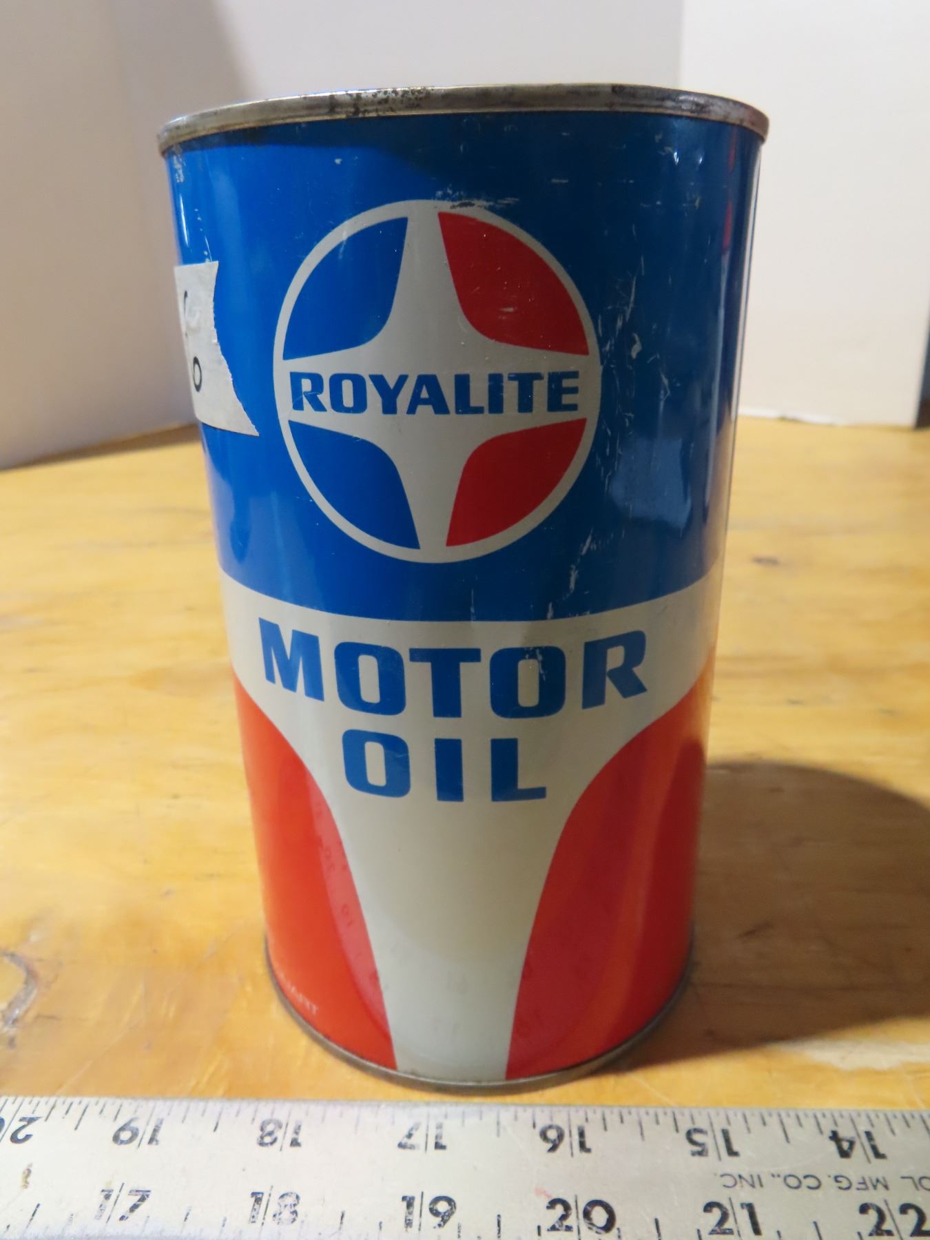 Royalite Racing Oil Royalite motor oil can- one imperial quart - Schmalz Auctions