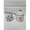 Image 4 : Vintage flower Designed Ceramic Cream and Sugar