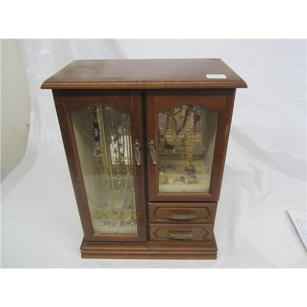 Vintage Estate Jewellery Box with Jewellery