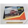 Image 1 : Ertl Interational Semi Tractor  Vintage Model Kit  Unbuilt #8026