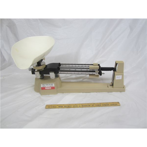 Ohaus High Quality Triple Beam Balance Scale