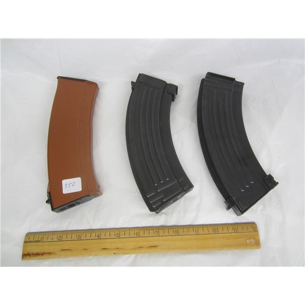 3 Airsoft Rifle Clips 2 are Metal
