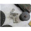Image 9 : Lot Antique Tractors and Parts
