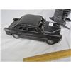 Image 2 : Lot of 2 Decorator Items Car and Penguin