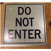Image 1 : Do not enter highway sign -24"x24"