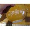Image 3 : Set of 3 pyrex glass bowls with flower pattern