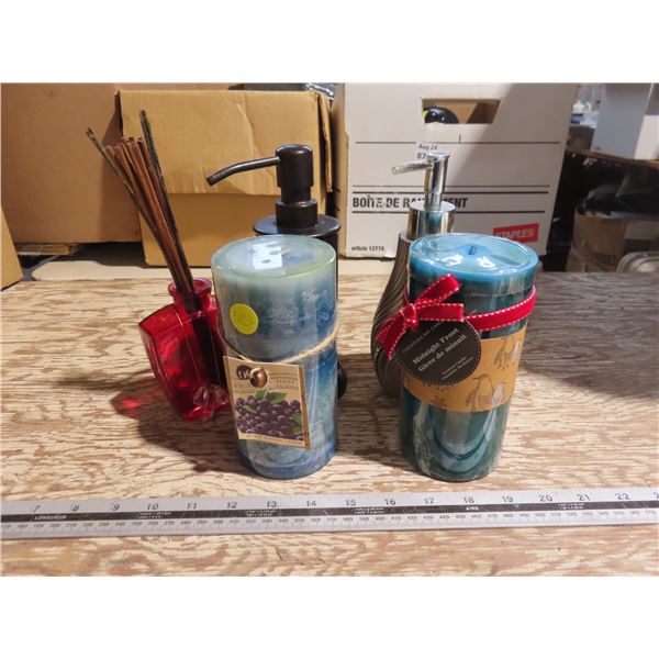Lot of Misc. Bathroom Items