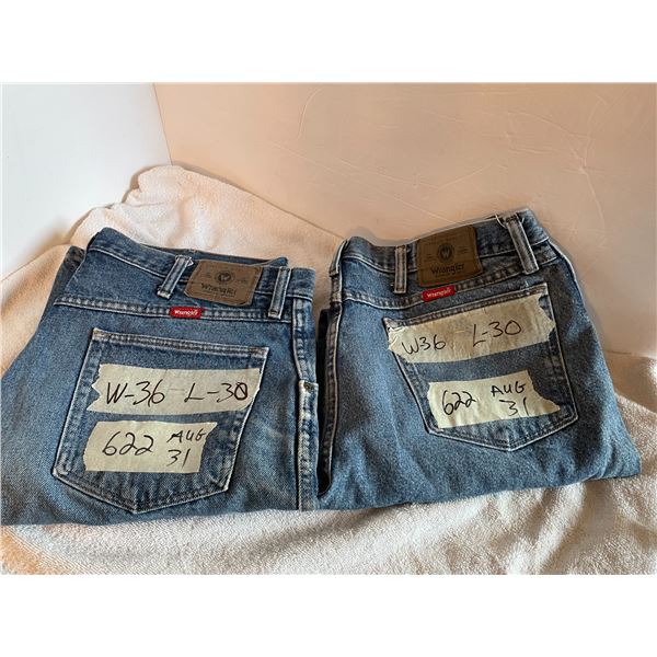 Wrangler Jeans (2 pairs)