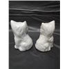 Image 2 : Vintage White Persian Cat Salt and Pepper Shakers