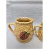 Image 2 : Vintage Strawberry Measuring Cups