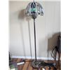 Image 3 : 16" Diameter x 60" High Wolf Floor Lamp