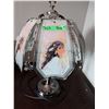 Image 2 : 16" Diameter x 22" High Table Lamp