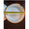 Image 6 : Eight 10.5" Gold Rimmed Porcelain Dinner Plates