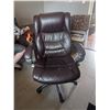 Image 1 : Dark Burgundy 'Pleather' 5 Wheel Office Chair