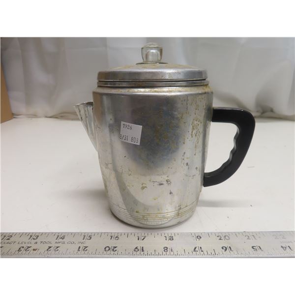 Aluminum coffee percolator