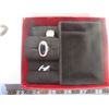 Image 2 : 3 Size 8 Rings in Red Box