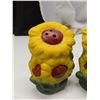 Image 2 : Sunflower Salt & Pepper Shakers