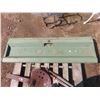Image 1 : Green Vintage Ford Tailgate