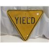 Image 1 : Vintage Yield Sign