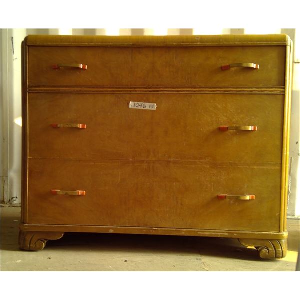 3 Drawers Dresser 39"x33"