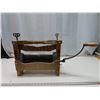 Image 1 : Antique jupiter dowswell lees & co.ltd. Clothes wringer