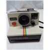 Image 2 : Pair  of polaroid land cameras