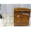 Image 1 : Crate with 6 milk bottles